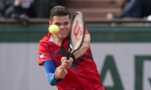 Milos Raonic says his seeding will give him the chance to "sink his teeth" into Wimbledon this year and he will not be happy unless he reaches the latter stages