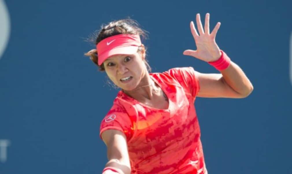World No.2 Li Na has announced she will miss the US Open with a knee injury