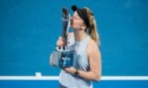Elina Svitolina bagged more WTA titles than any other player last year  and itÈs taken her just one week of the new campaign to capture further silverware