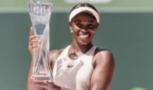 Sloane StephensÈ post-US Open slump has become a distant memory after she became the 2018 Miami Open womenÈs singles champion