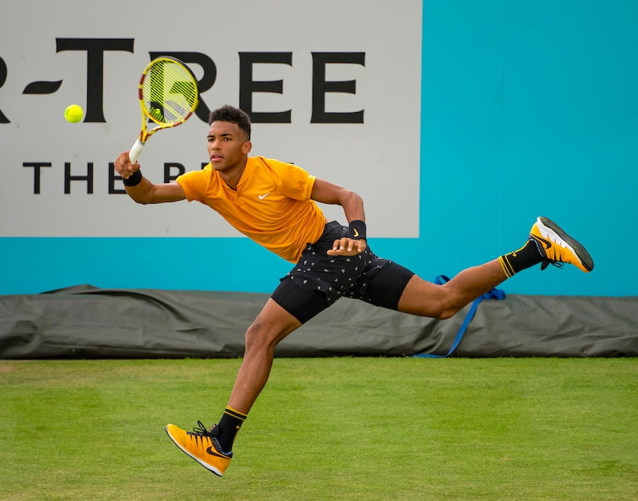 Felix Auger-Aliassime Queens Club grass