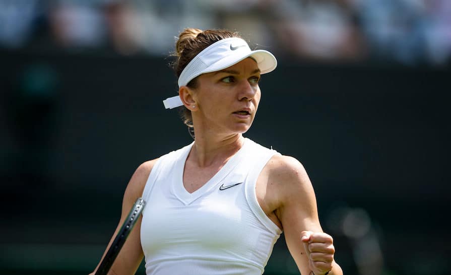Simona Halep Wimbledon 2019 clenches fist