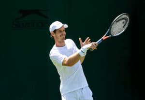 Andy Murray practises singles