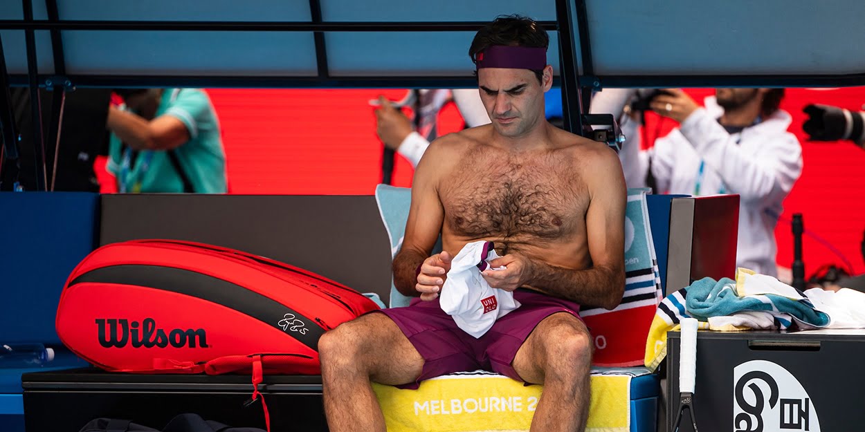 Roger Federer injured