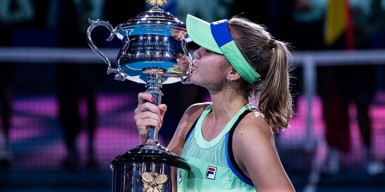Sofia Kenin with Australian Open trophy