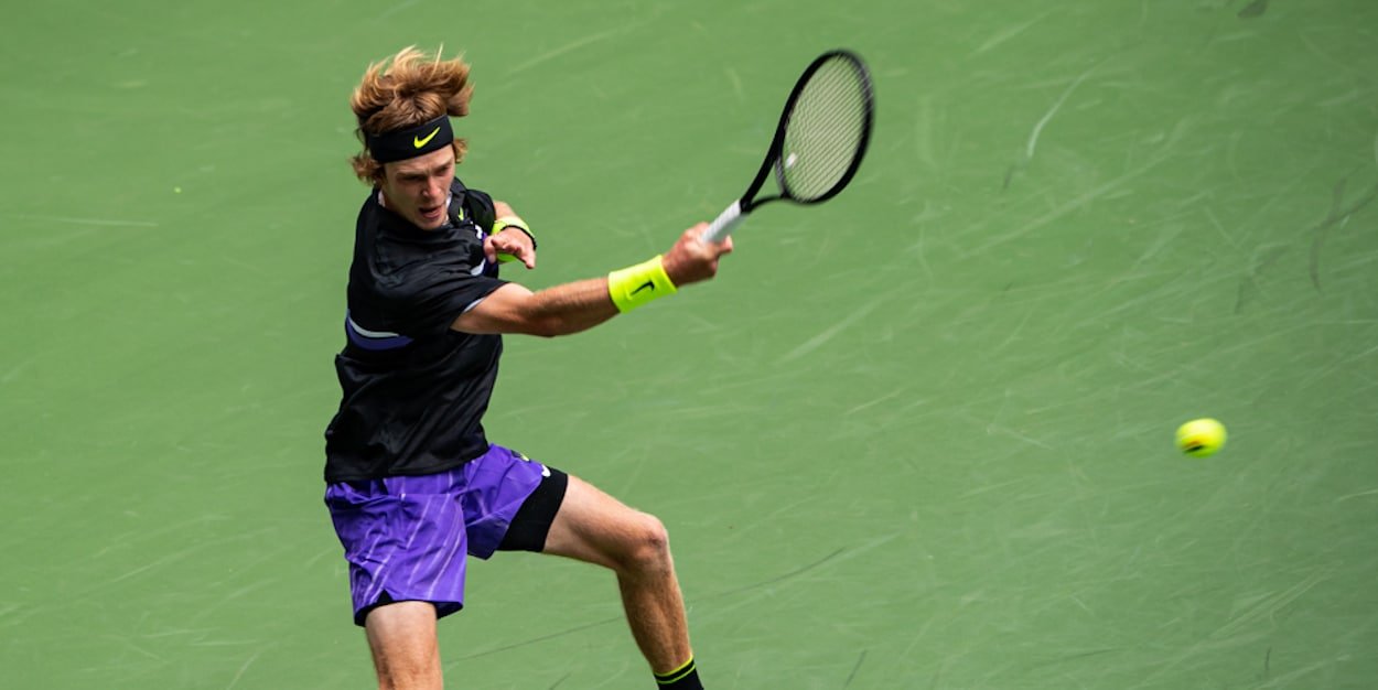 Andrey Rublev forehand.jpg