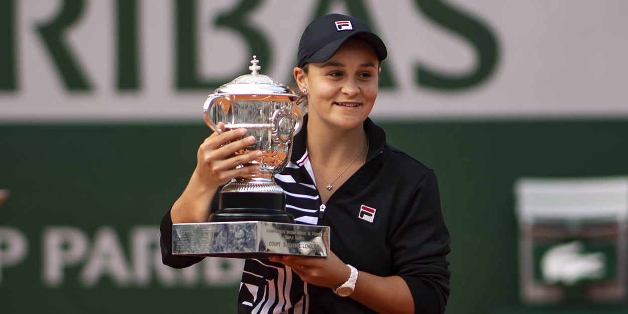 Ashleigh Barty with French Open trophy