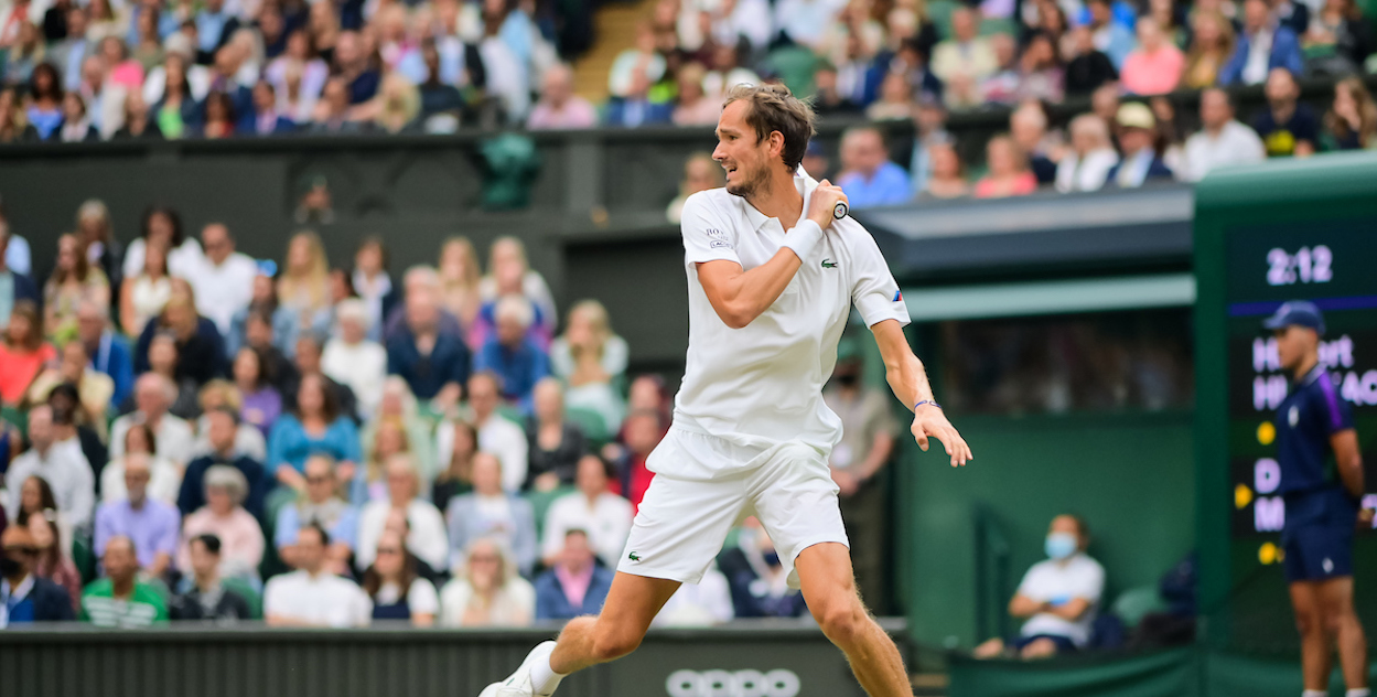 Daniil Medvedev speaks of his want to play Wimbledon this year